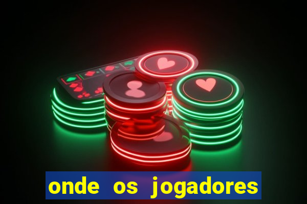 onde os jogadores do corinthians moram