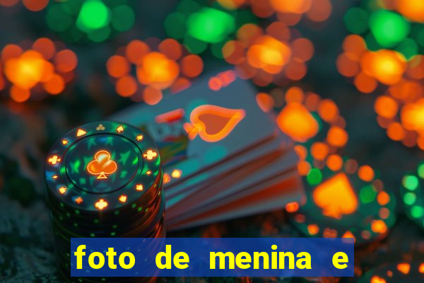 foto de menina e menino juntos fake