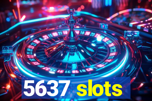 7696
