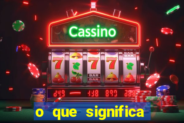 o que significa soprar no ouvido de uma pessoa