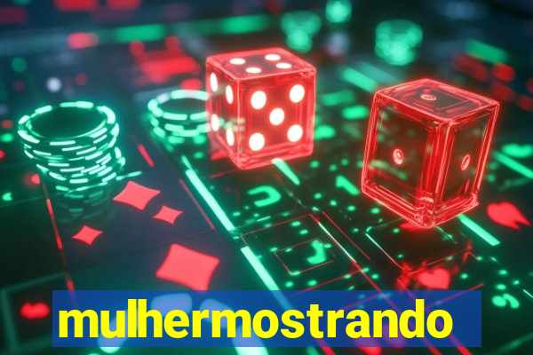mulhermostrandoopeito