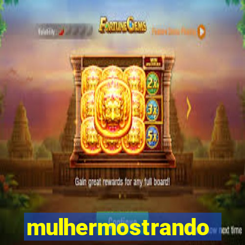 mulhermostrandoopeito