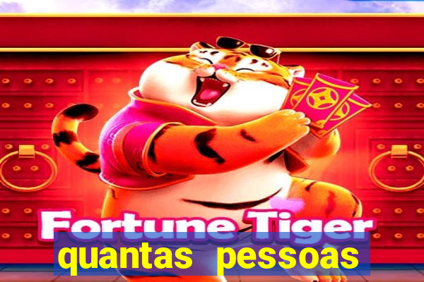 quantas pessoas cabem no beto carrero